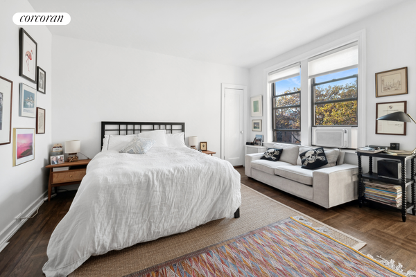 270 W 11th Street #6A, Manhattan, NY 10014