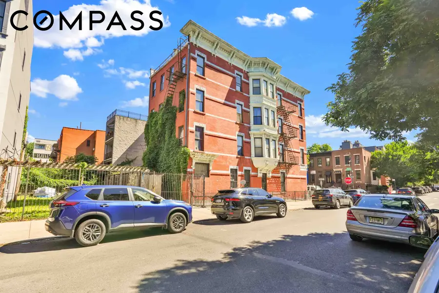 184 Stuyvesant Avenue #D2, Brooklyn, NY 11221 - #2