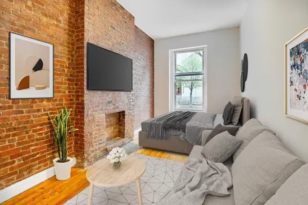 419 E 87th Street #A, Manhattan, NY 10128