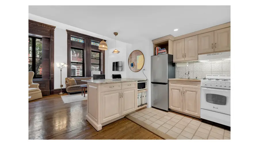128 W 78th Street #2A, New York, NY 10024 - #3