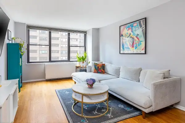 301 E 87th Street #8C, Manhattan, NY 10128