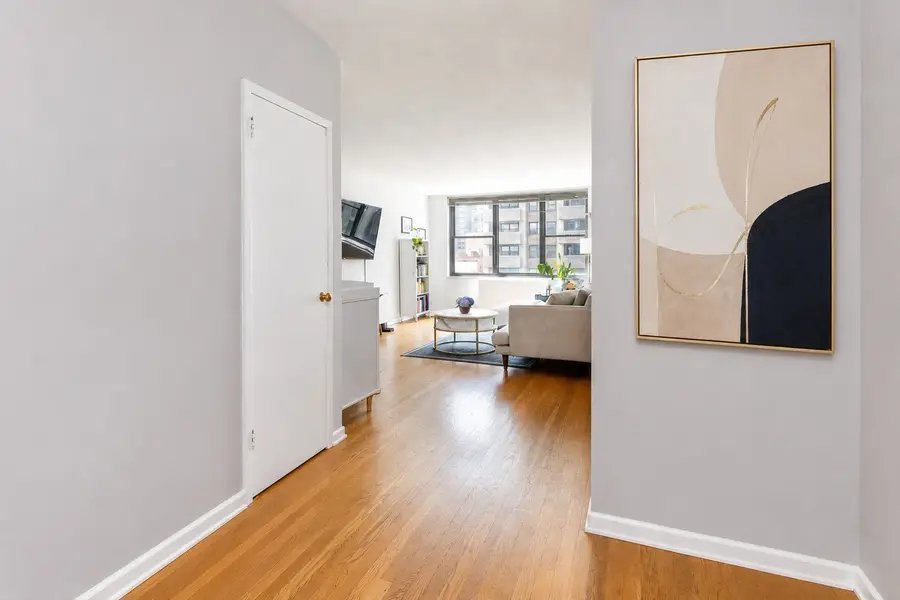 301 E 87th Street #8C, Manhattan, NY 10128 - #3