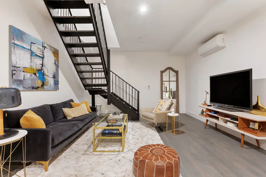 416 W 52nd Street #225, Manhattan, NY 10019 - #3