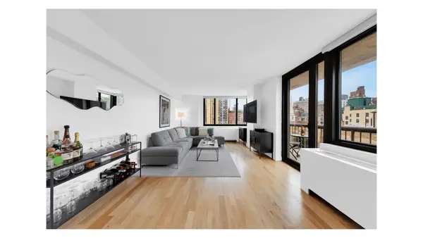 1438 3rd Avenue #12A, Manhattan, NY 10028