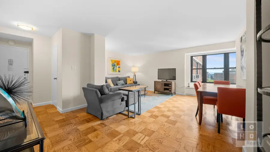 208 E Broadway #J1501, Manhattan, NY 10002 - #2