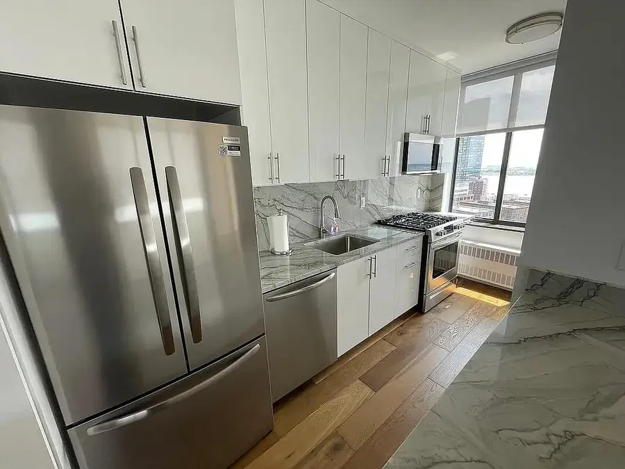 380 Rector Place #21-H, New York, NY 10280 - #3