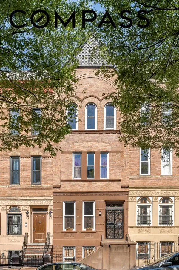 207 Edgecombe Avenue, Manhattan, NY 10030