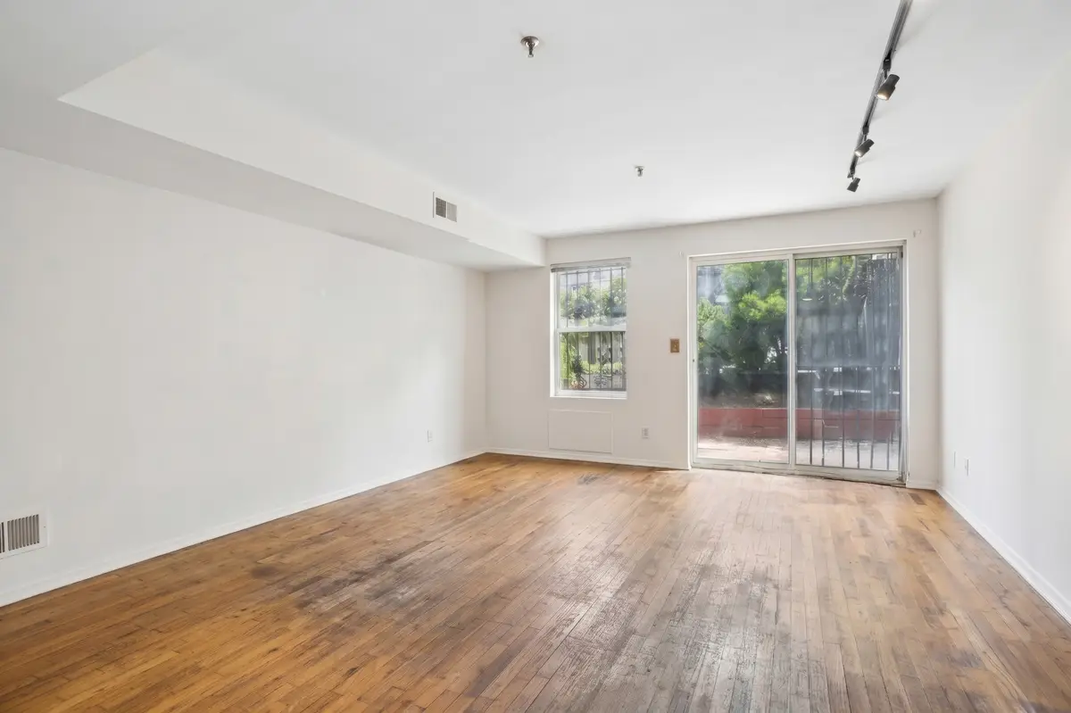 113 Vanderbilt Avenue #B, Brooklyn, NY 11205 - #1