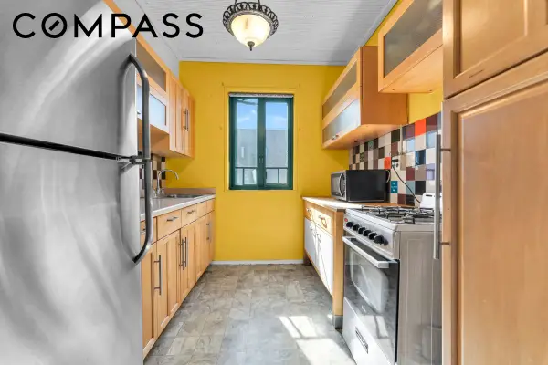 5 Metropolitan Oval #11B, Bronx, NY 10462