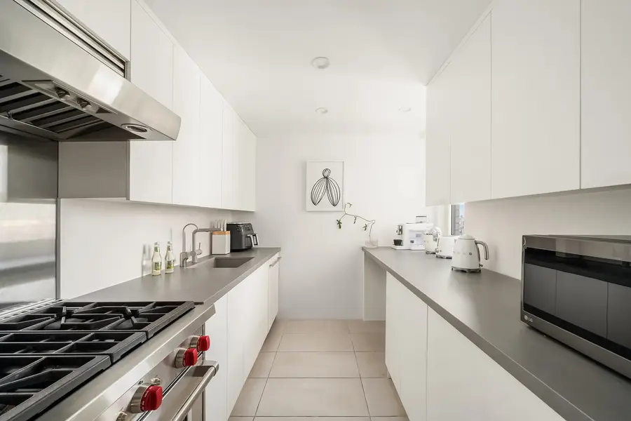 303 E 57th Street #32B, Manhattan, NY 10022 - #3