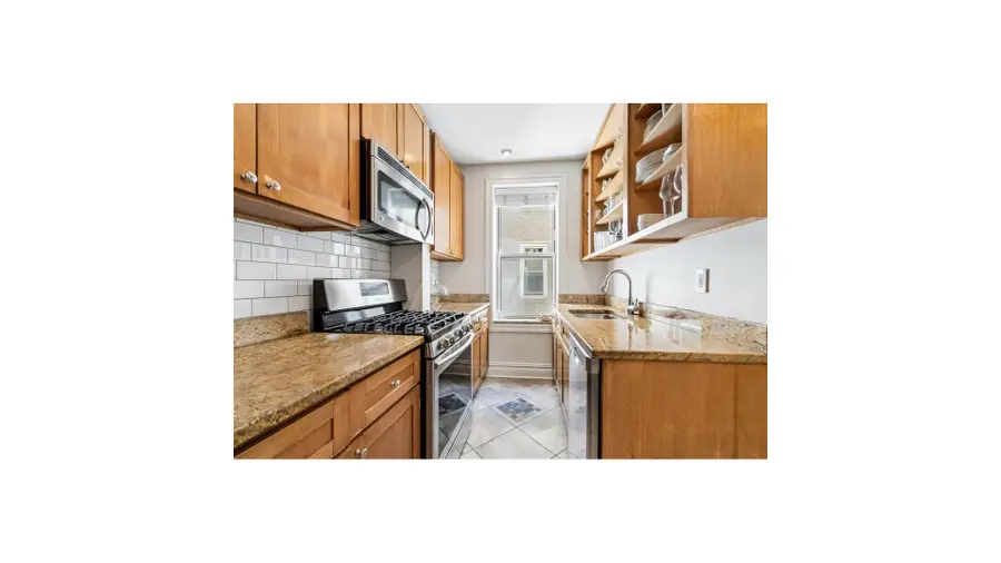 811 Walton Avenue #D5, Bronx, NY 10451 - #2