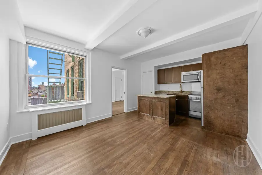 325 W 45th Street #1020, New York, NY 10036 - #2