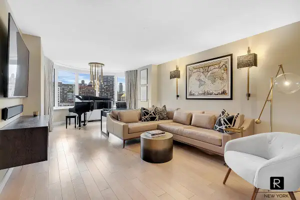 330 E 38th Street #9-AQ, Manhattan, NY 10016