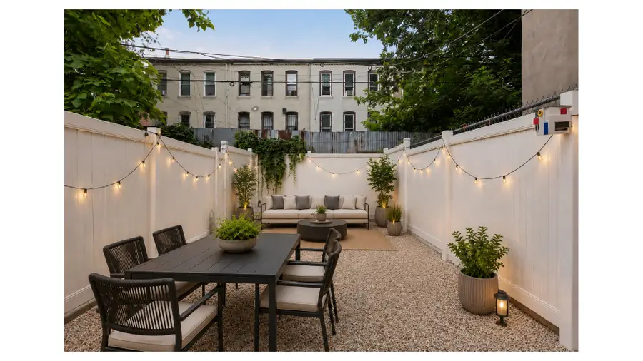 237 Bainbridge Street, Brooklyn, NY 11233 - #3