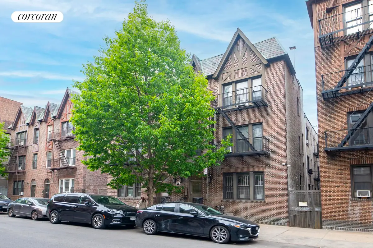 45-16 39th Place, Queens, NY 11104 - #1