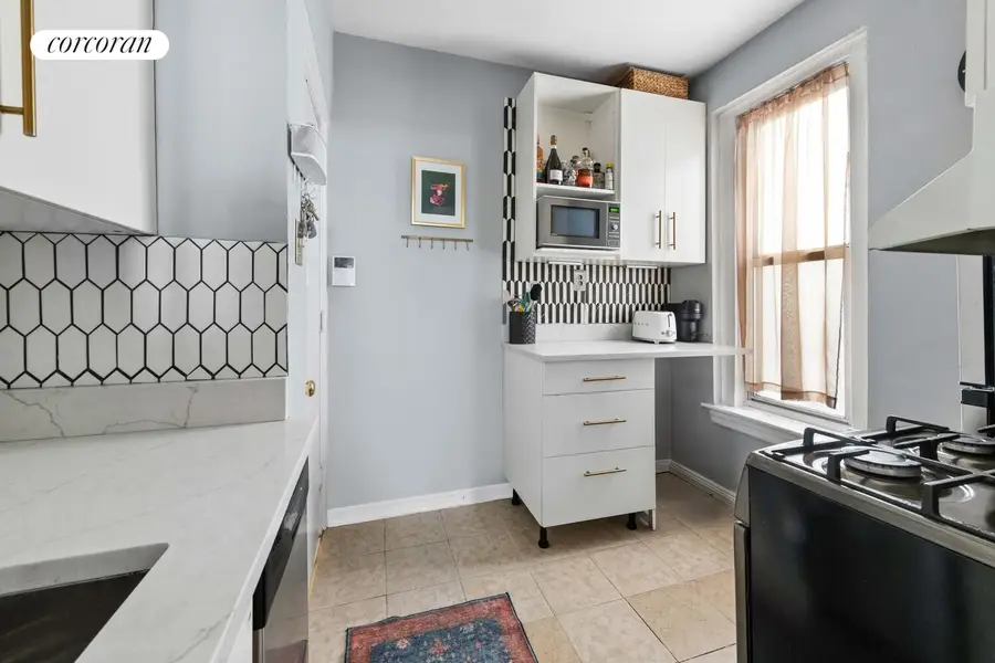 326 E 73rd Street #3C, Manhattan, NY 10021 - #3