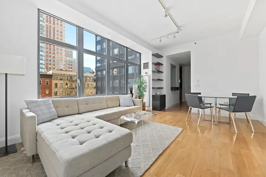 310 W 52nd Street #5A, New York, NY 10019 - #2