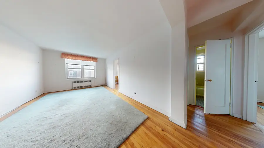 86-11 34th Avenue #5D, Queens, NY 11372 - #3