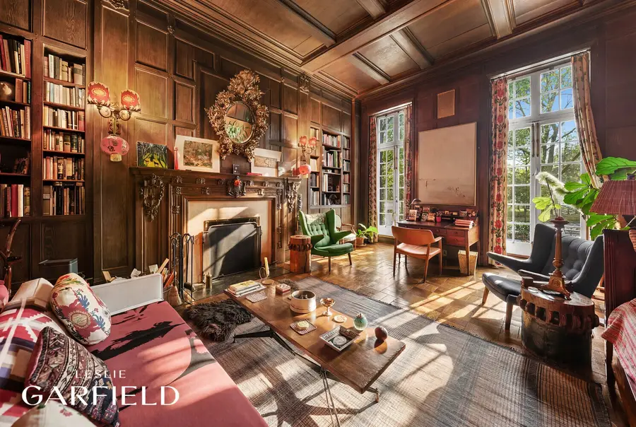 23 Washington Square N, Manhattan, NY 10011 - #2