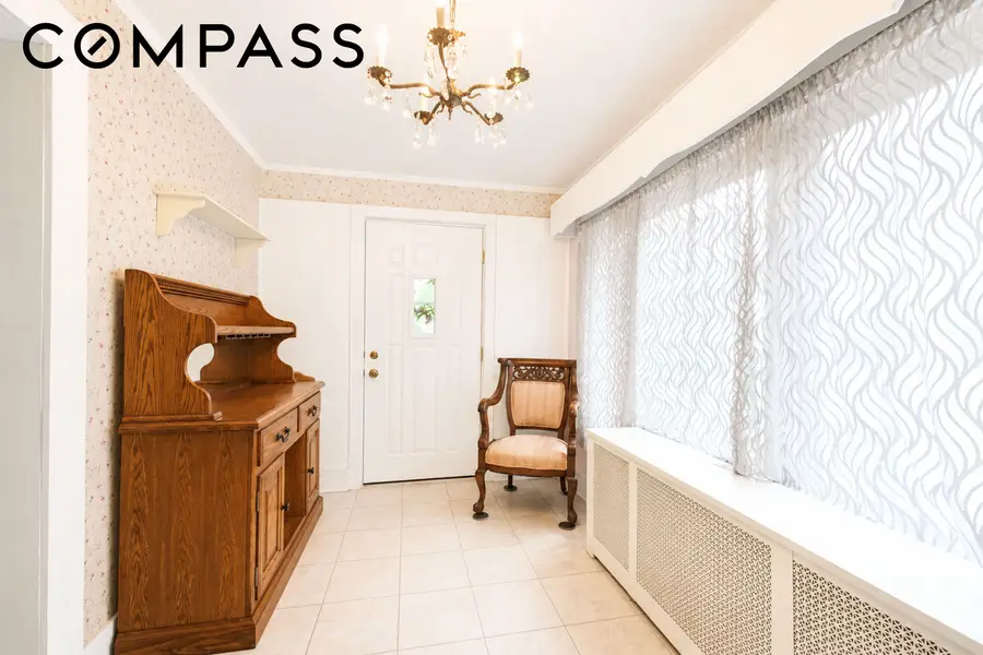 196 Prescott Avenue, Staten Island, NY 10306 - #2