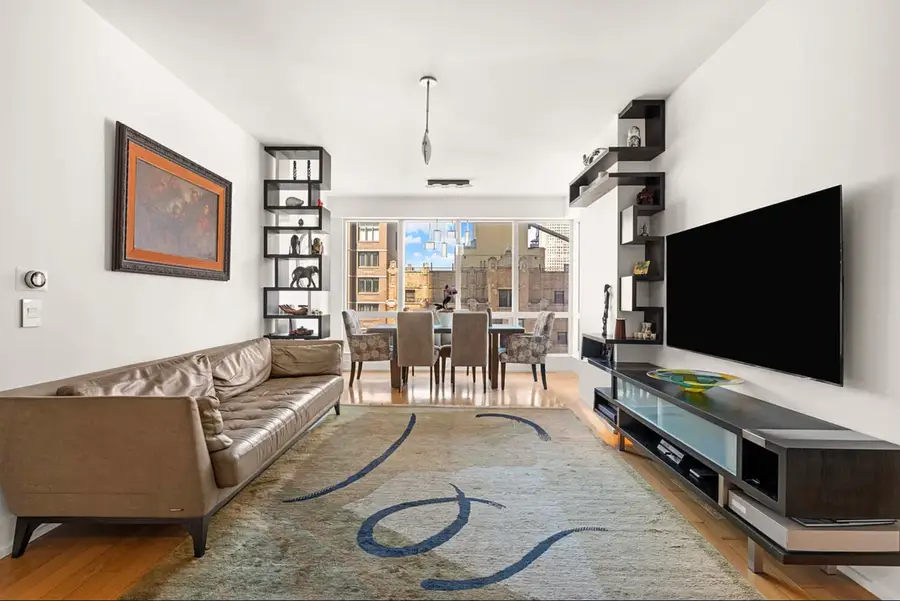 350 W 42nd Street #19ED, Manhattan, NY 10036 - #2