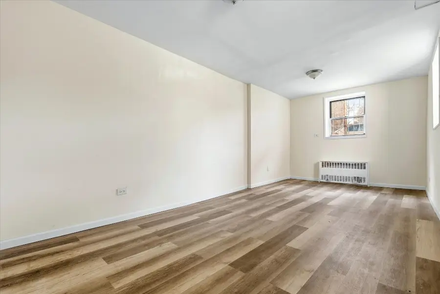 60-11 Broadway #L6, Queens, NY 11377 - #3