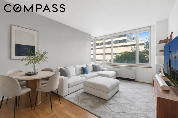 635 W 42nd Street #4B, Manhattan, NY 10036