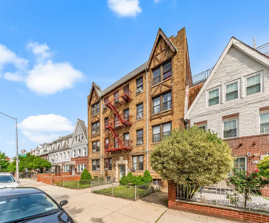 21-45 23rd Street, Astoria, NY 11105 - #2