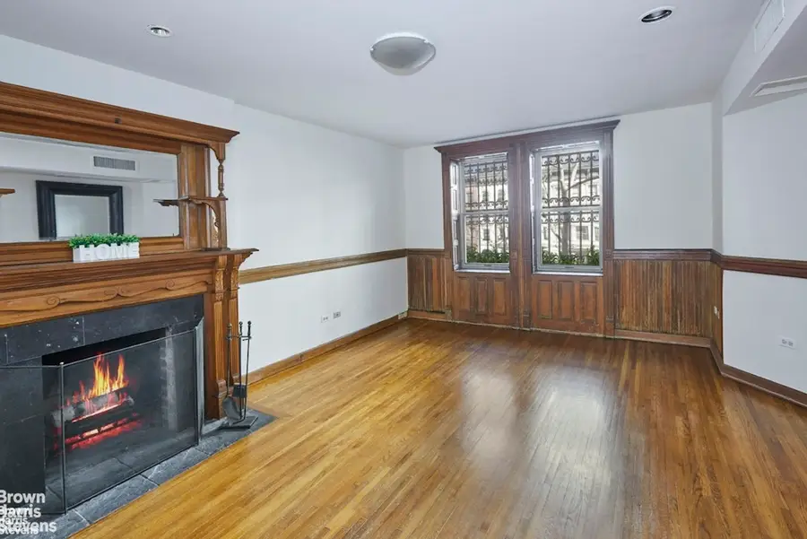 44 W 76th Street #2, Manhattan, NY 10023 - #2