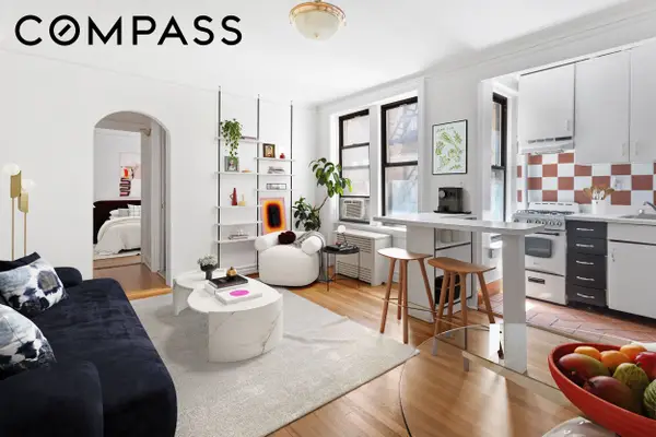 319 W 18th Street #3D, Manhattan, NY 10011
