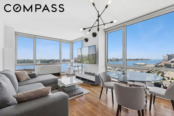 635 W 42nd Street #23A, Manhattan, NY 10036