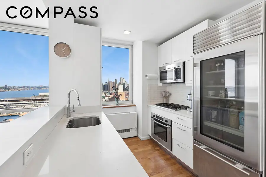 635 W 42nd Street #23A, Manhattan, NY 10036 - #2