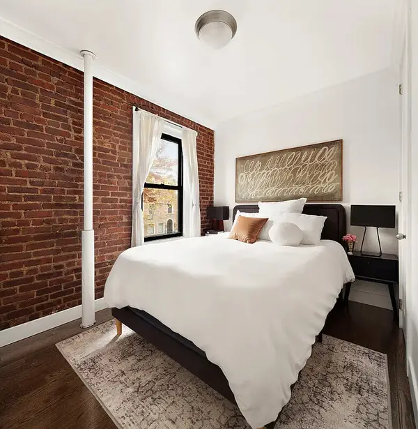 21-06 35th Street #5, Queens, NY 11105