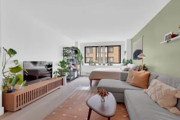 16 W 16th Street #12NN, Manhattan, NY 10011