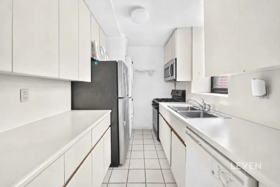 317 W 95th Street #2C, New York, NY 10025 - #3