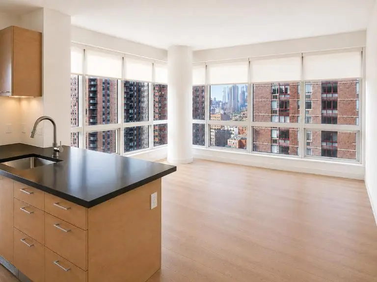 350 W 42nd Street #15B, Manhattan, NY 10036 - #1