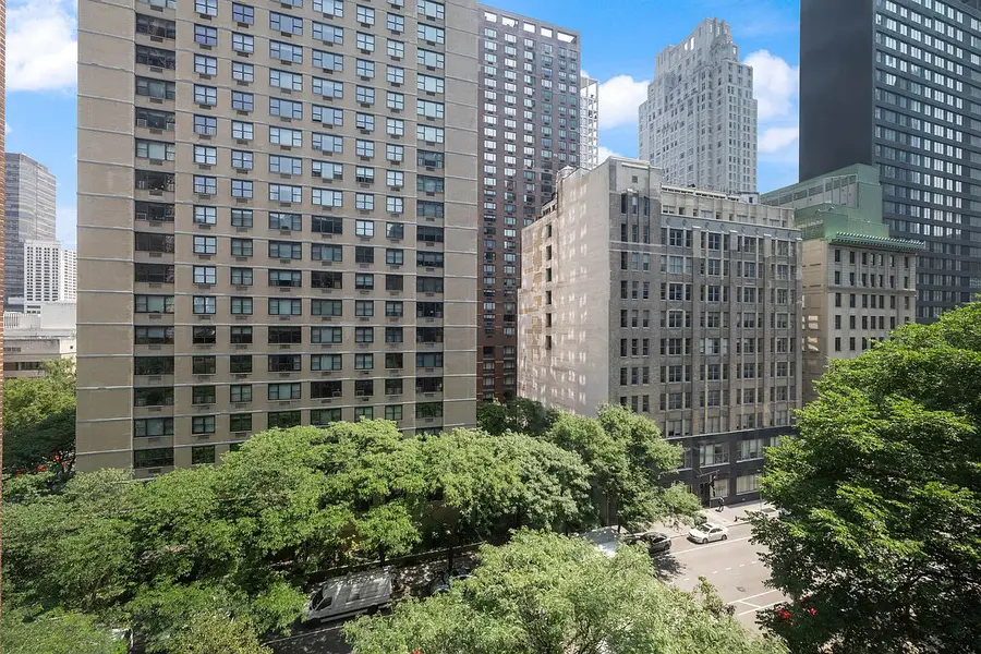 30 W 60th Street #8-S, Manhattan, NY 10023 - #2