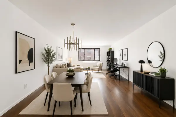 447 W 45th Street #4B, Manhattan, NY 10036