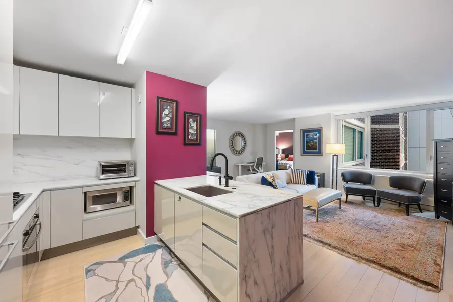 322 W 57th Street #32Q, Manhattan, NY 10019 - #2