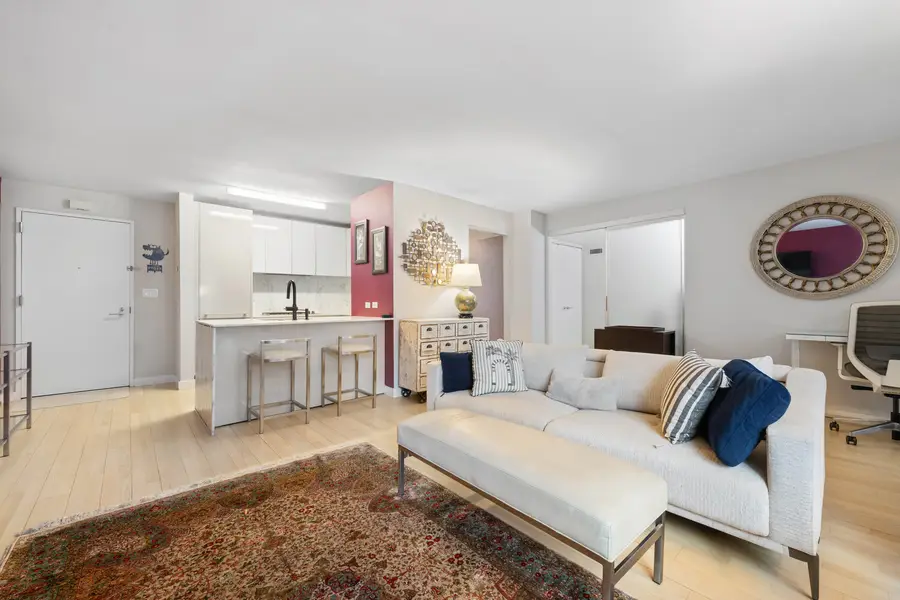 322 W 57th Street #32Q, Manhattan, NY 10019 - #3