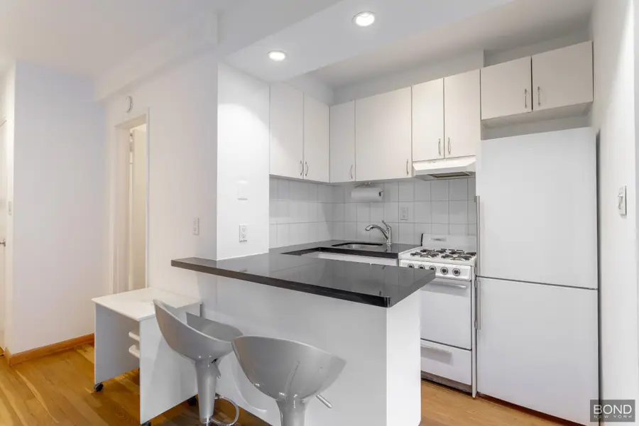 345 E 54th Street #4E, Manhattan, NY 10022 - #3