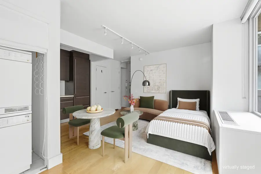 464 W 44th Street #3H, Manhattan, NY 10036 - #3