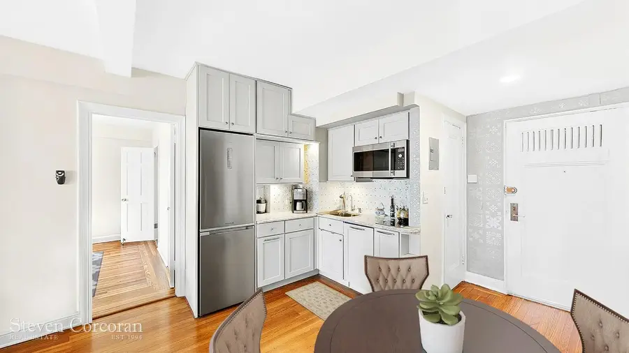 5 Tudor City Place #1131, New York, NY 10017 - #3