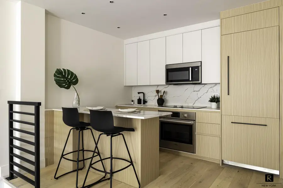 100 Scholes Street #1-B, Brooklyn, NY 11206 - #2