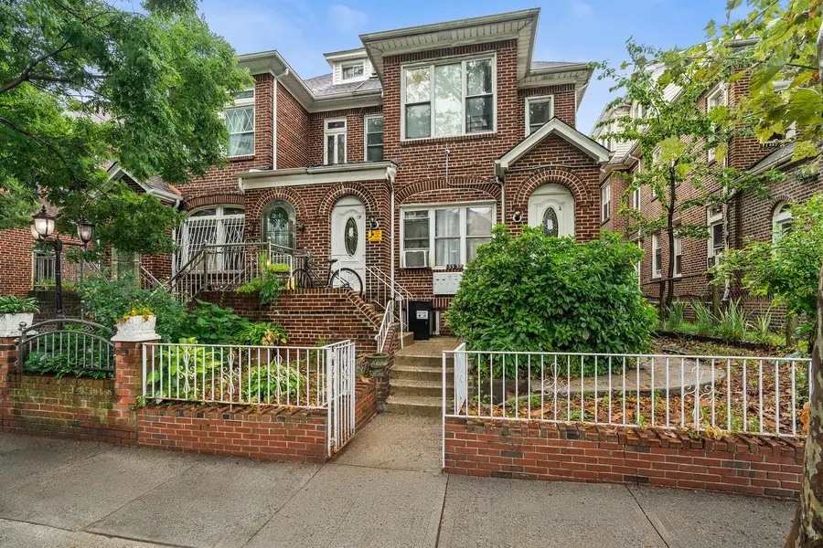 33-32 89th Street, Jackson Heights, NY 11372 - #2