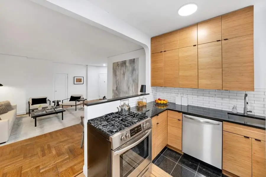 25 Minetta Lane #1JK, Manhattan, NY 10012 - #3