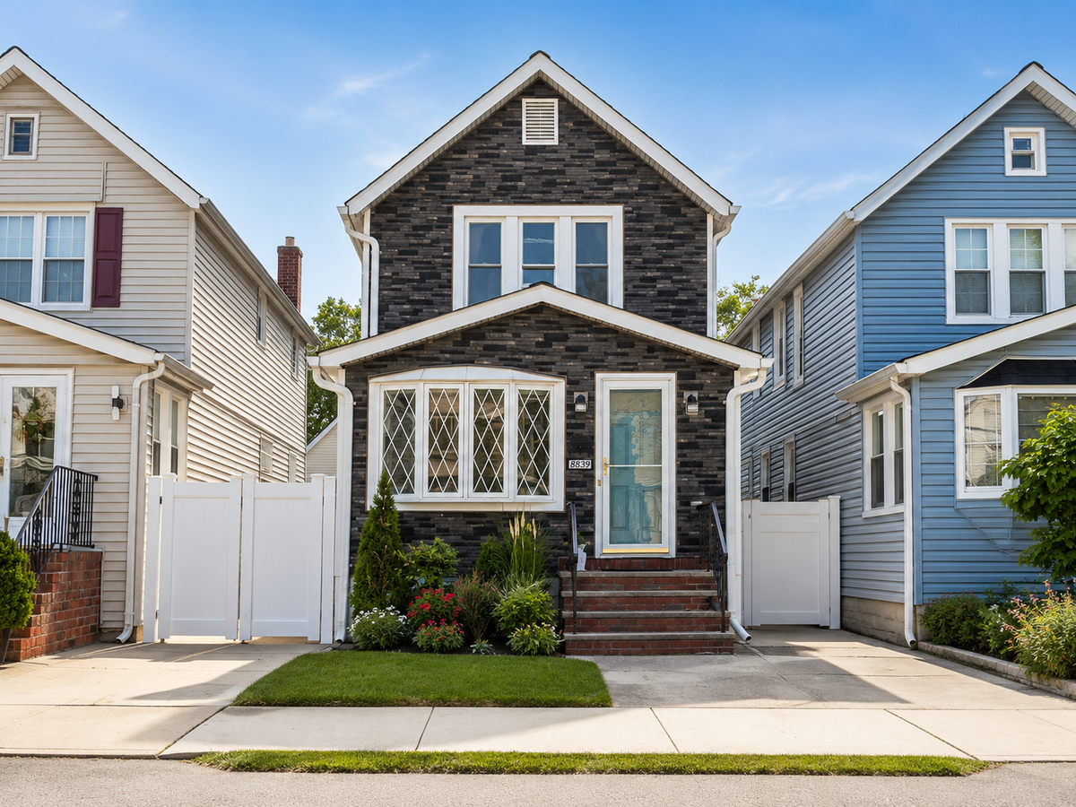 88-39 69th Road, Forest Hills, NY 11375 - #1