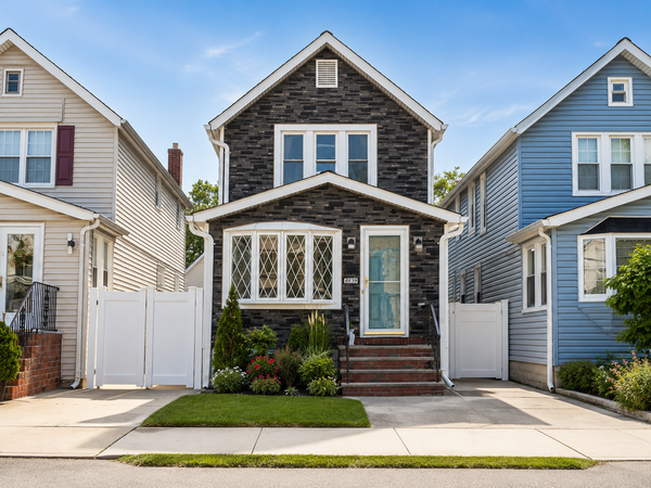 88-39 69th Road, Queens, NY 11375