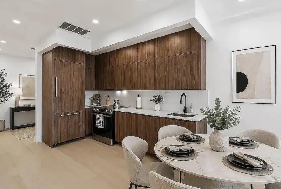 371 Hawthorne Street #2-R, Brooklyn, NY 11225 - #3