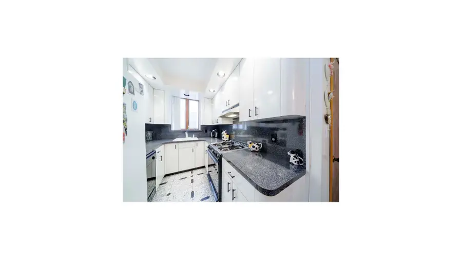 2053 W 13th Street, Brooklyn, NY 11223 - #3